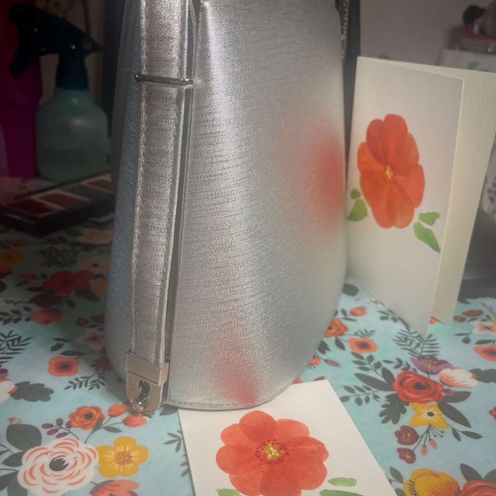 Silver swing classic purse - Picture 2 of 2